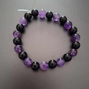 Black Onyx and Amethyst Bracelet